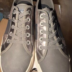 Blowfish Men's Gray,Black & Metallic Low-Top Sneakers